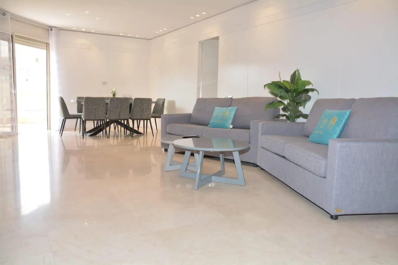 Apartment Renovated 3 Bedroom - Residence With Pool Next The Beach Eilat