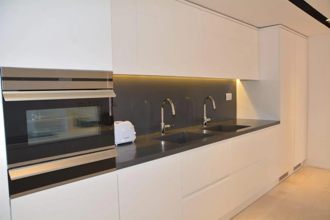 Renovated 3 Bedroom - Residence With Pool Next The Beach Eilat 0*,